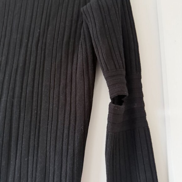 NWT Off-White Logo Cardigan Sweater Black Sz 42 Cropped Rib Knit Elbow Cut-out - Picture 7 of 7